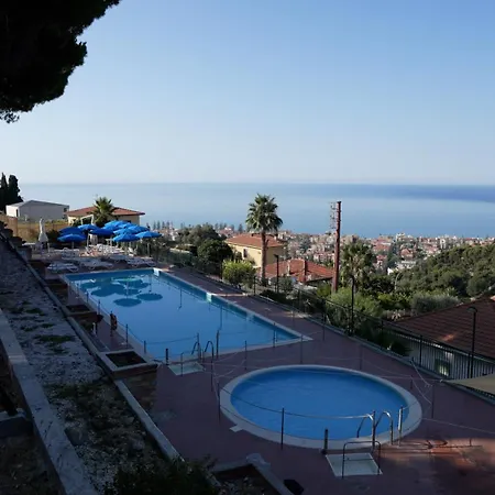 Riviera Belsoggiorno Hotel 3*